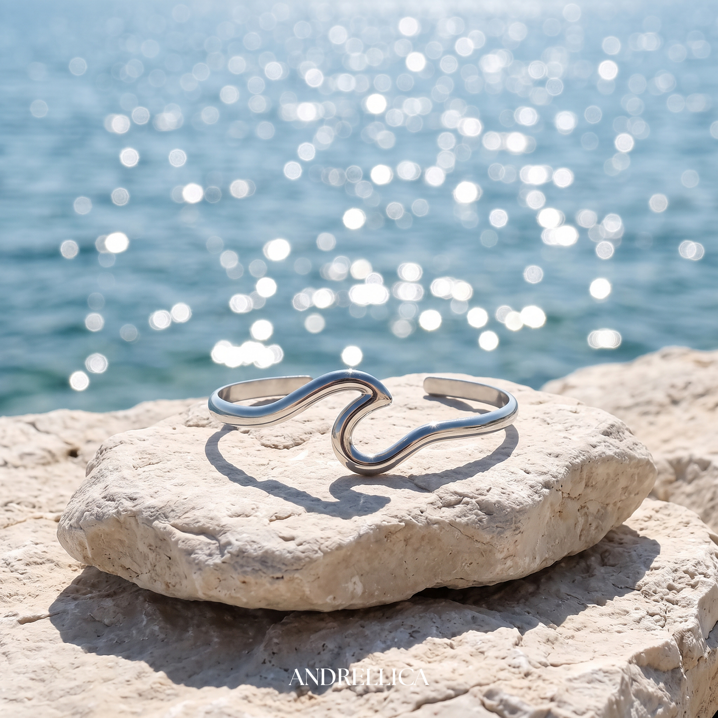 Wave Cuff White Gold